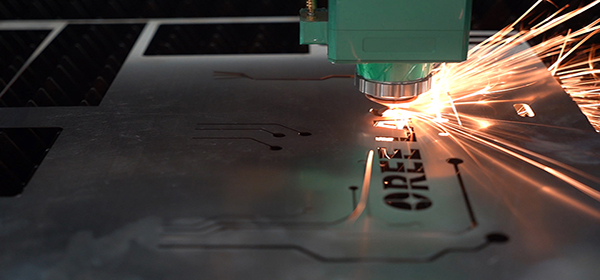 Máy cắt laser cho phép chuyển đổi gia công kim loại và nâng cấp lên làn đường nhanh chóng